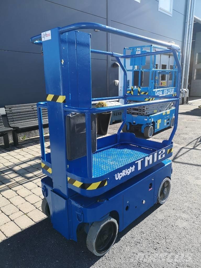 UpRight TM12 Elevadores braços articulados