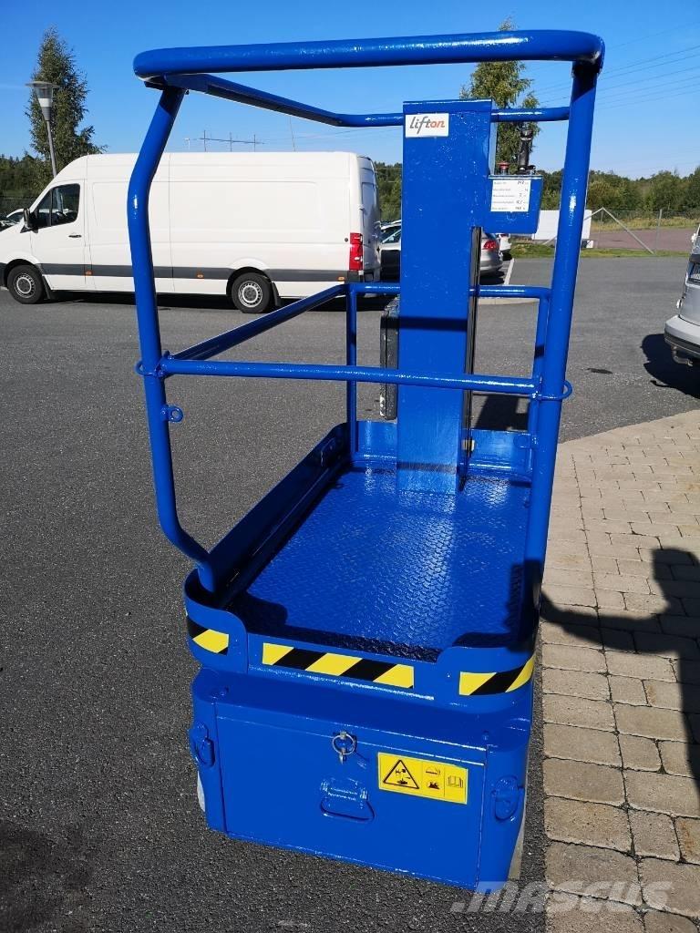 UpRight TM12 Elevadores braços articulados