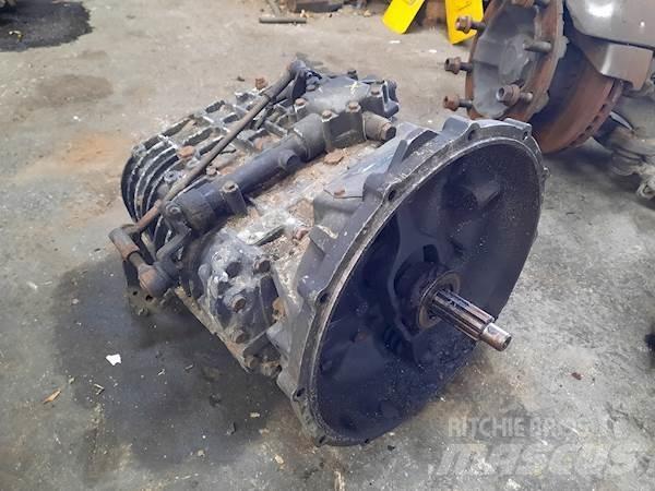 ZF 6S890 Caixas de velocidades