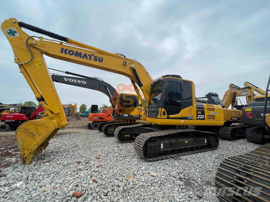 Komatsu PC 220-8M0 Escavadoras de rastos