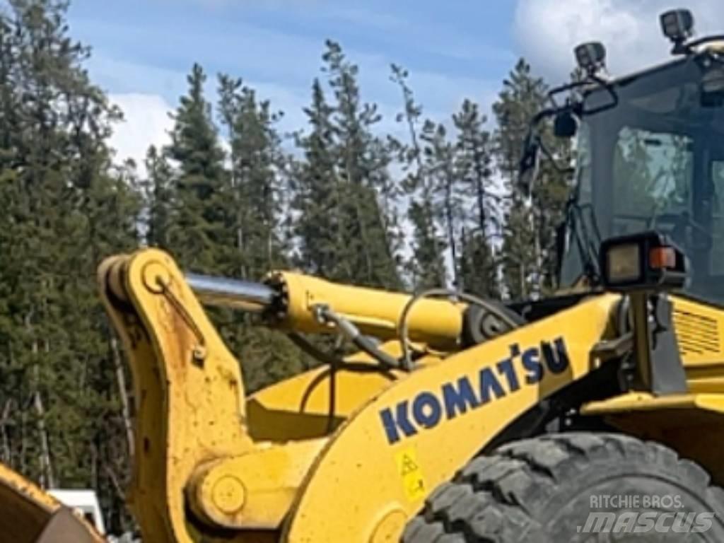 Komatsu WA 500-7 Pás carregadoras de rodas