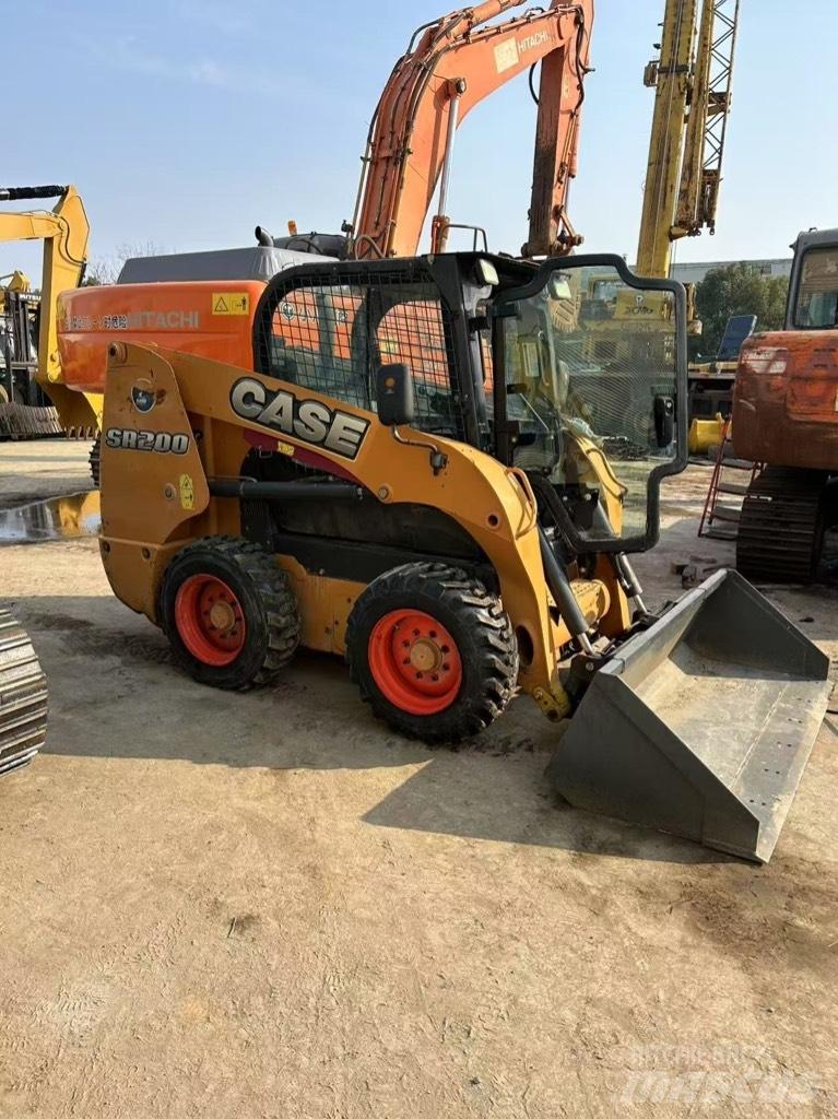 CASE SR 200 Carregadoras de direcção deslizante