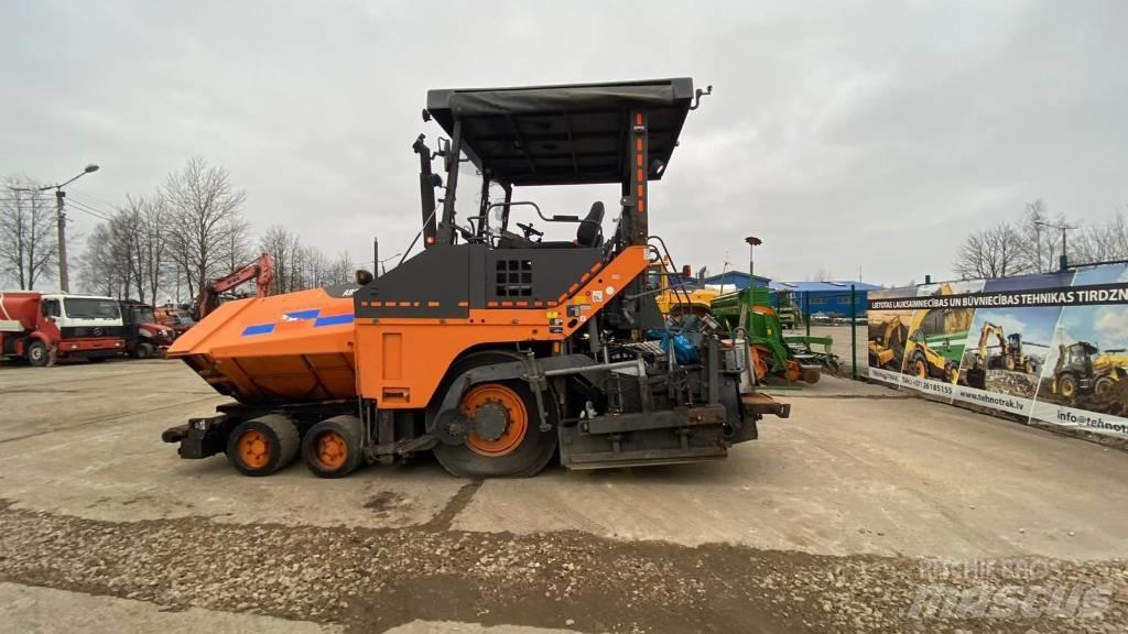 ABG 6870 Pavimentadoras de asfalto