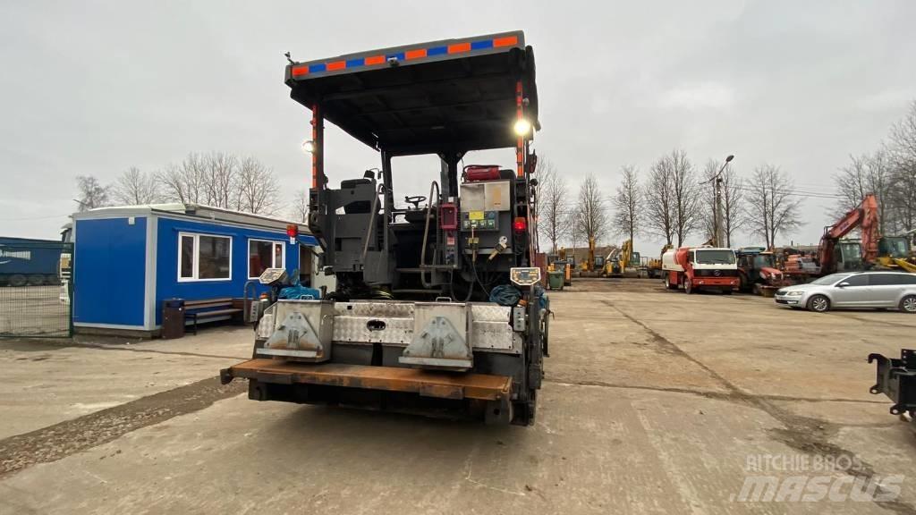 ABG 6870 Pavimentadoras de asfalto
