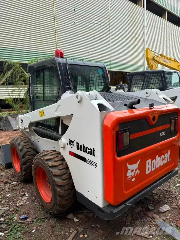 Bobcat S 550 Carregadoras de direcção deslizante