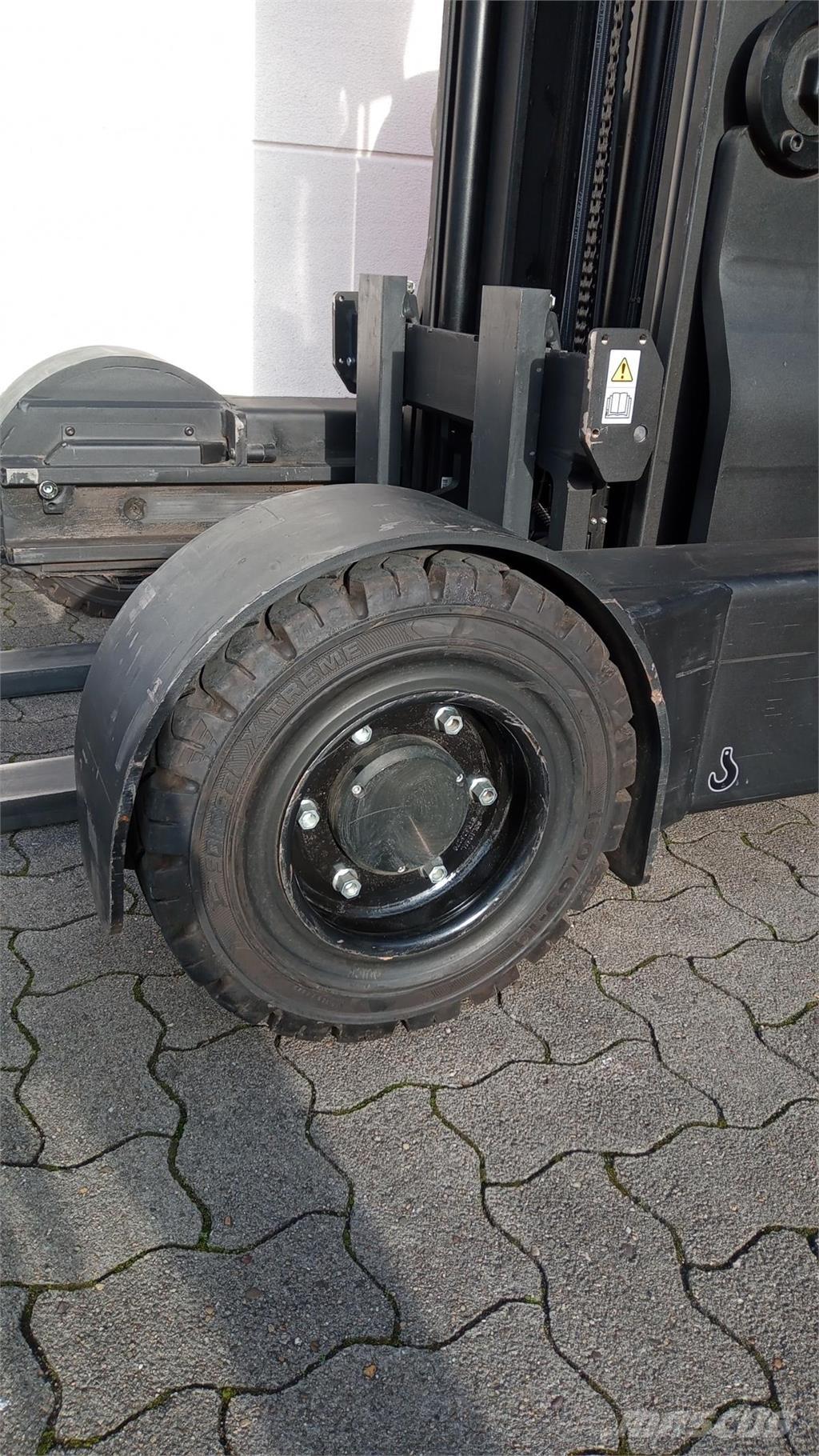 Toyota RRE160HR Empilhadores Elevadores