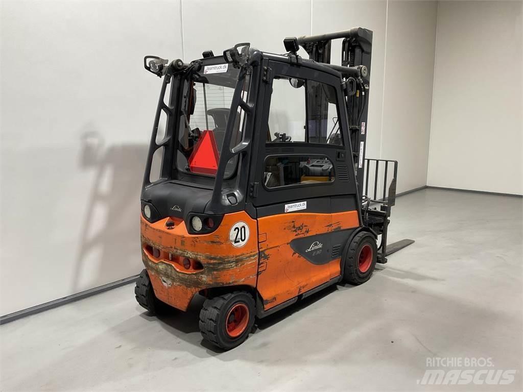 Linde E30/600-02 Empilhadores eléctricos