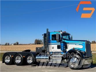 Kenworth W 900 Tractores (camiões)