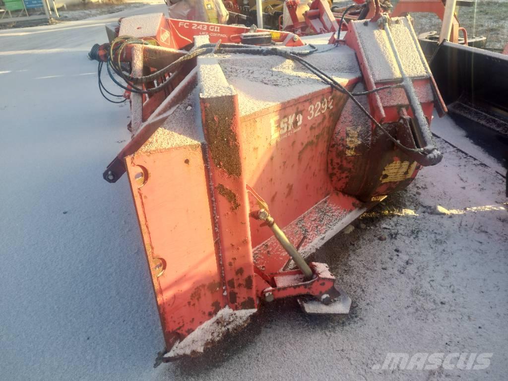 Esko 3292 Lançadores de neve