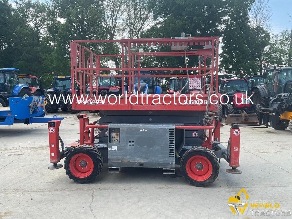SkyJack SJ 6832 RT Elevadores de tesoura