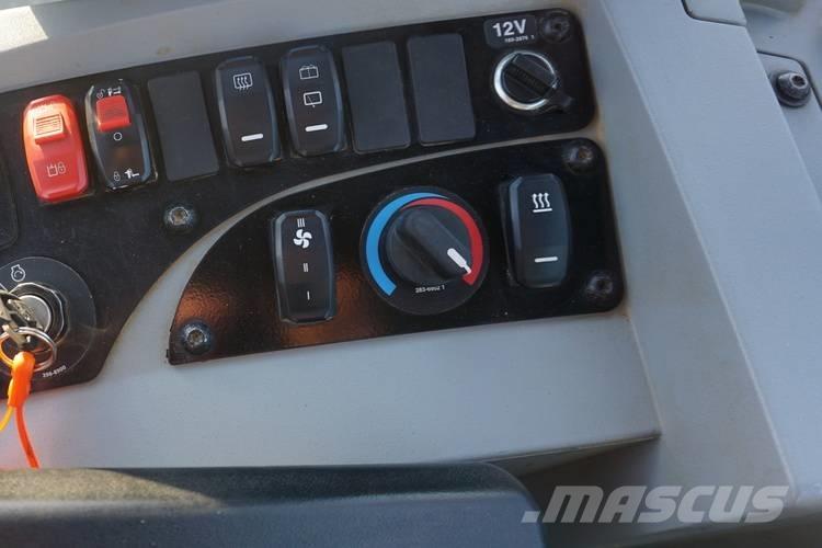 CAT 906M Pás carregadoras de rodas