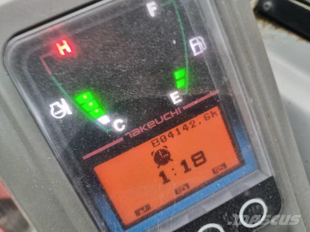 Takeuchi TB 216 Mini Escavadoras <7t