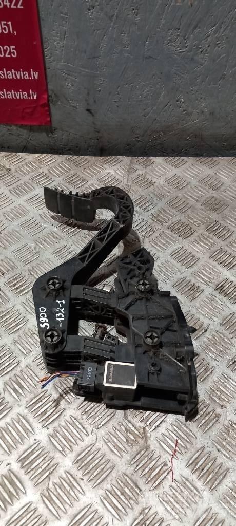 Scania R 480   1753411 Cabines e interior