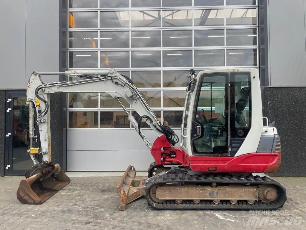 Takeuchi TB250 Mini Escavadoras <7t