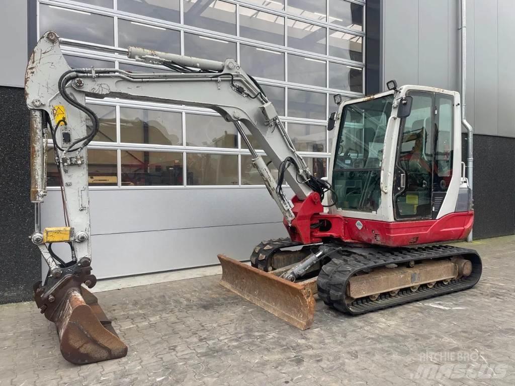 Takeuchi TB250 Mini Escavadoras <7t