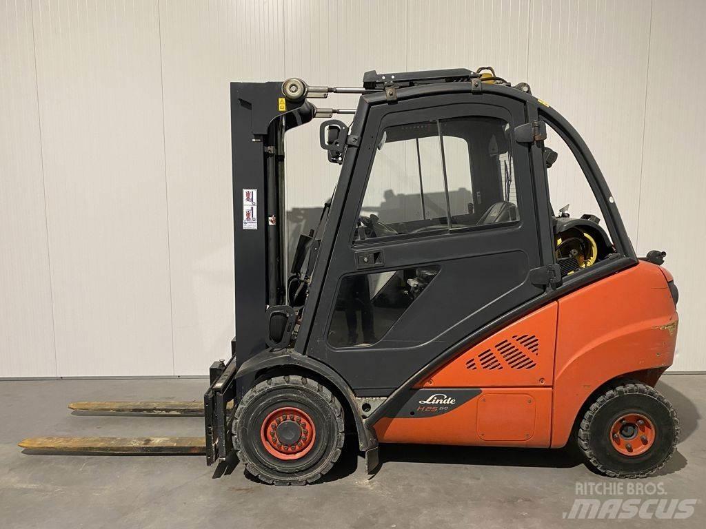 Linde H25T-393 Empilhadores a gás