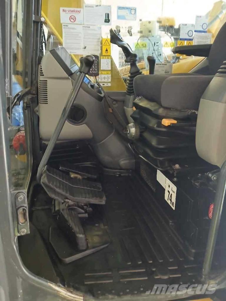 Komatsu PC78US-10 Escavadoras Midi 7t - 12t