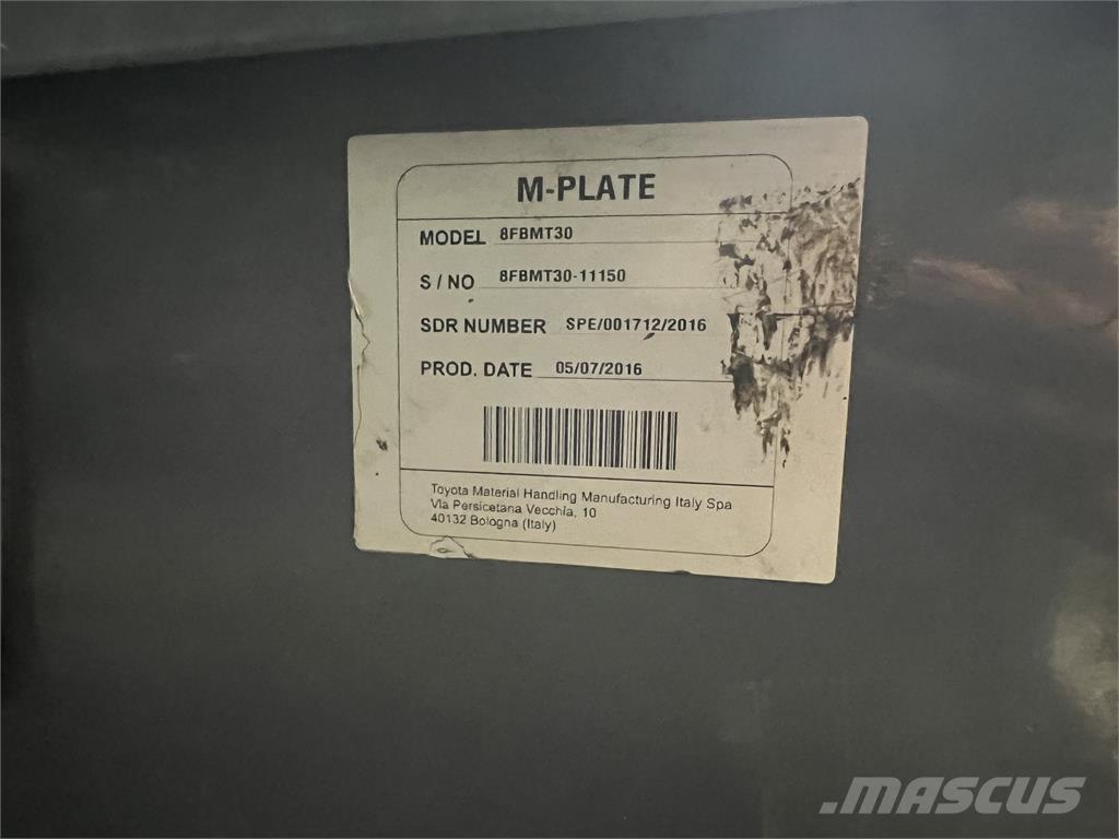 Toyota 8FBMT30 Empilhadores eléctricos