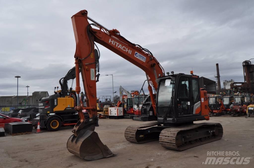 Hitachi ZX 135 US-7 Escavadoras de rastos