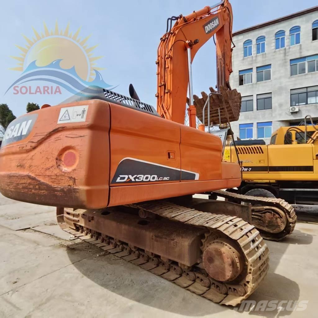 Doosan DX 300 LC Escavadoras de rastos