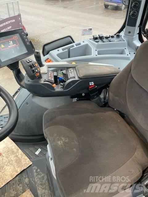 Valtra T214 Versu Tratores Agrícolas usados