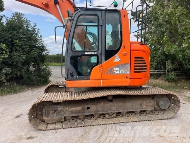 Doosan DX 140 LCR-3 Escavadoras de rastos