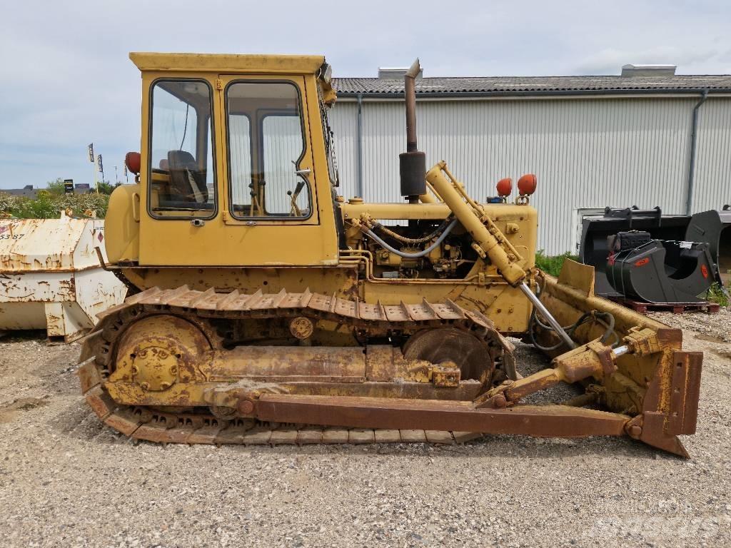 CAT D 4 D Dozers - Tratores rastos