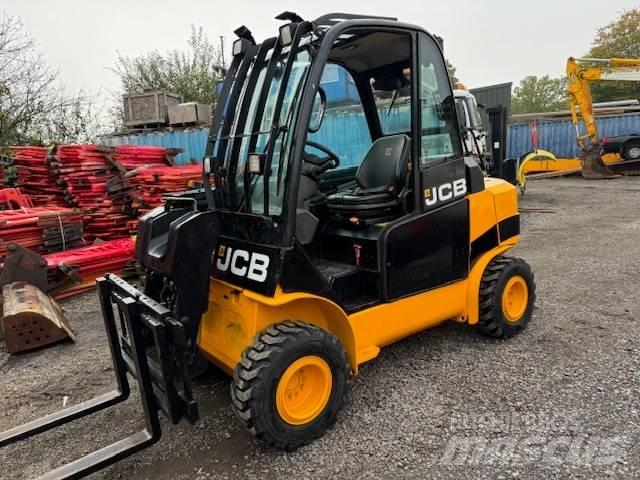 JCB T 35 Manipuladores telescópicos