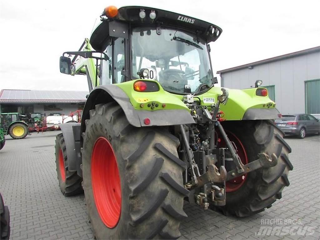 CLAAS Arion 650 Tratores Agrícolas usados
