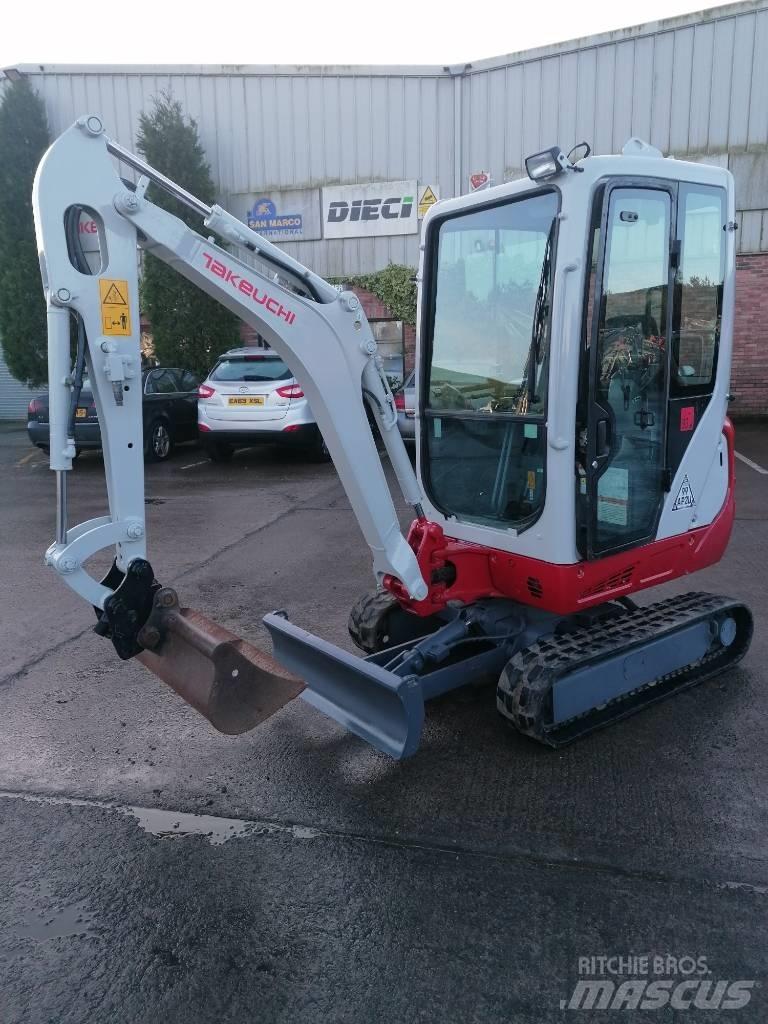 Takeuchi TB216 Mini Escavadoras <7t