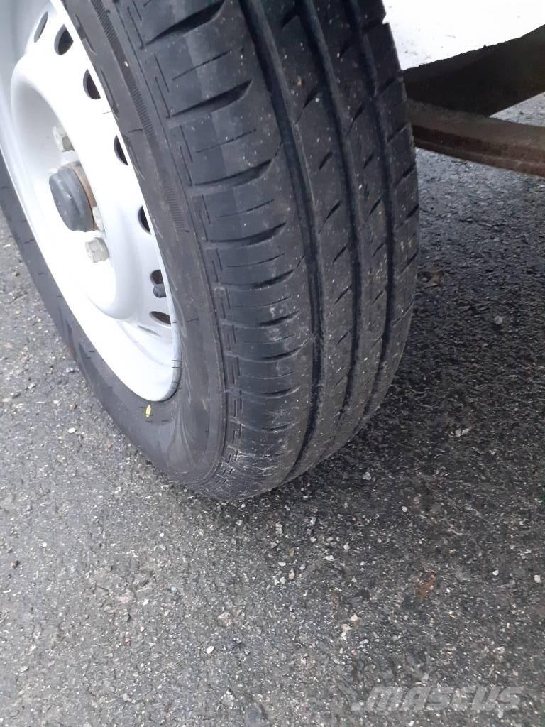 Muuli 1500L Reboques Leves