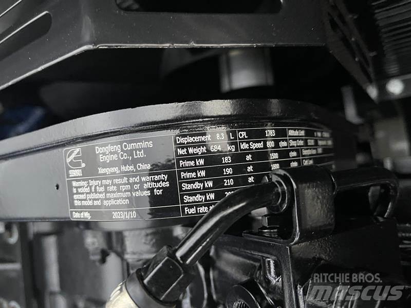 Cummins 220 kVA Geradores Diesel