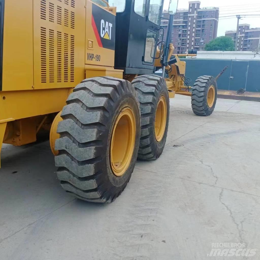 CAT 140 K Motoniveladoras