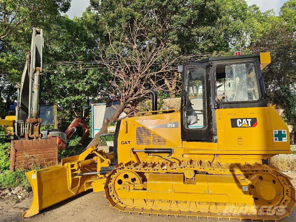 CAT D 5 K Dozers - Tratores rastos