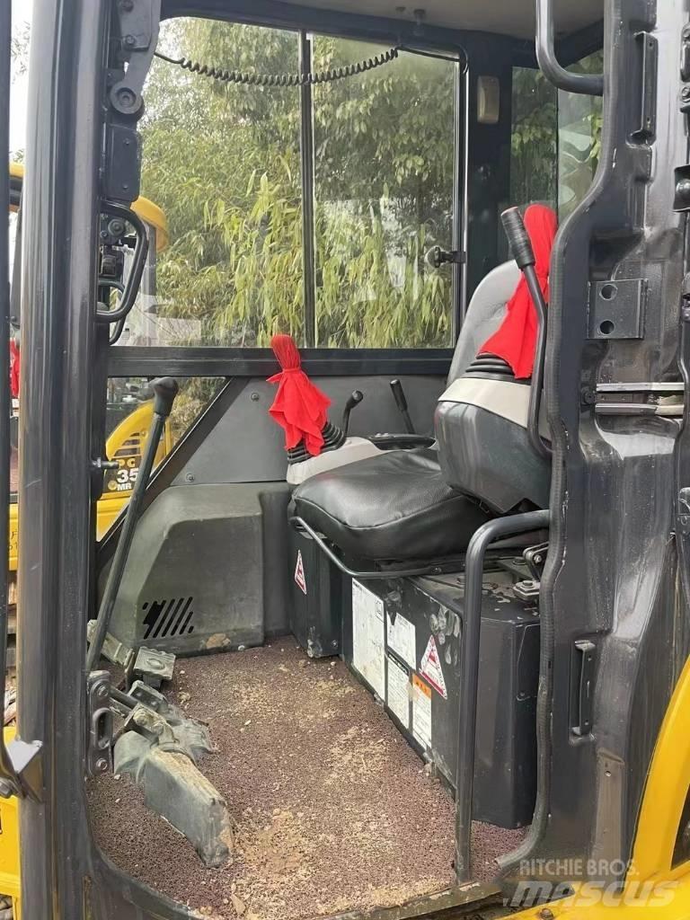 Komatsu PC30 Mini Escavadoras <7t