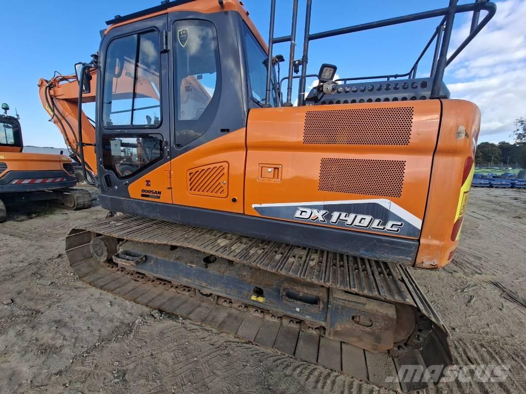 Doosan DX140LC-7 Escavadoras de rastos