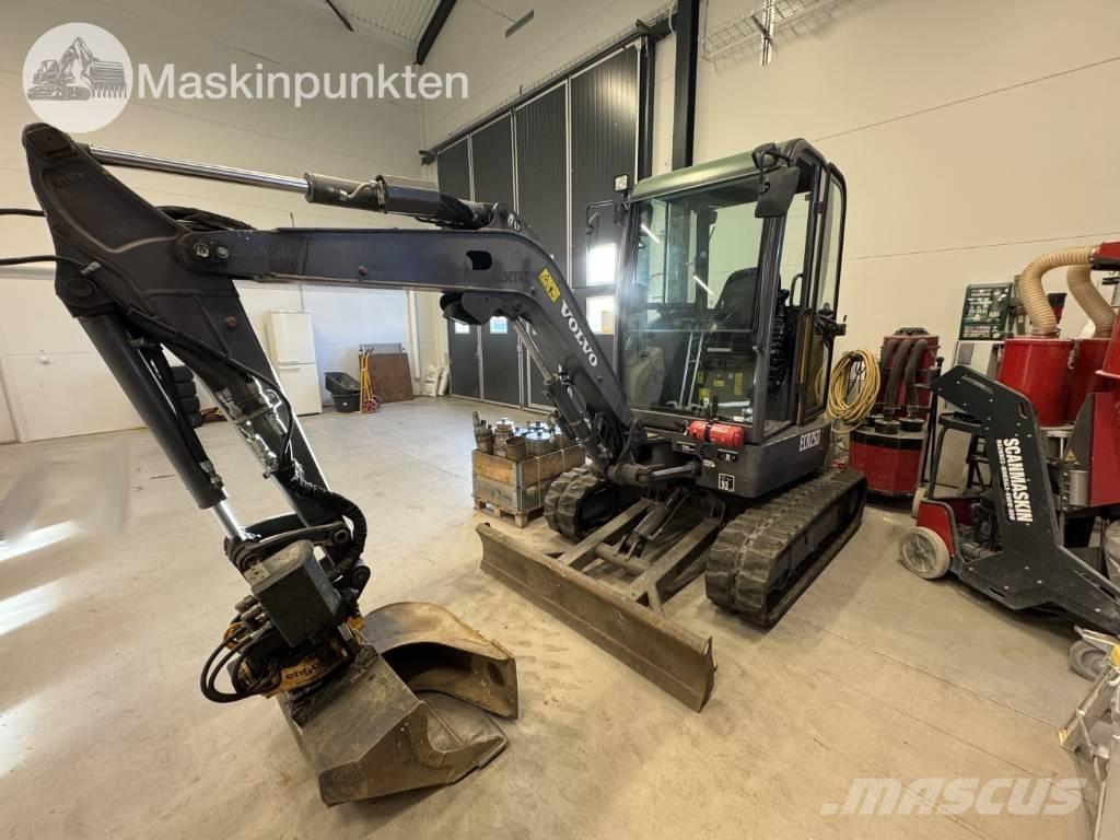 Volvo ECR 25 D Mini Escavadoras <7t