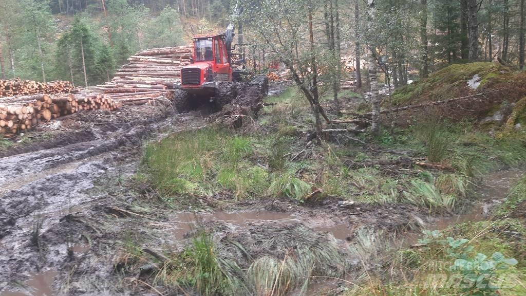 Komatsu 895 Forwarders florestais