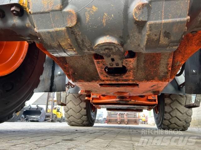 Hitachi ZW 250-6 Pás carregadoras de rodas