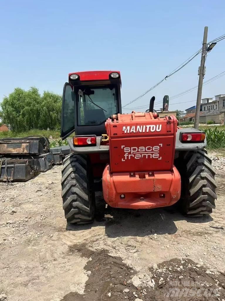 Manitou MT 1740 SL T Carregadoras de direcção deslizante