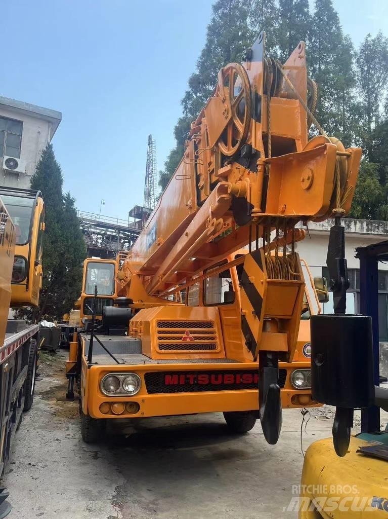 Kato KA 300 E Gruas Fora-de-estrada