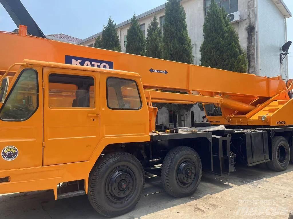 Kato KA 300 E Gruas Fora-de-estrada