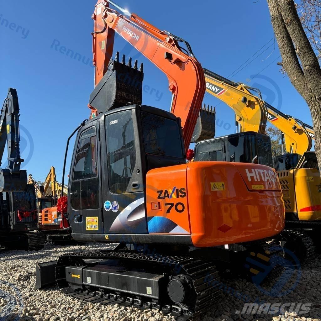 Hitachi ZX70 Mini Escavadoras <7t