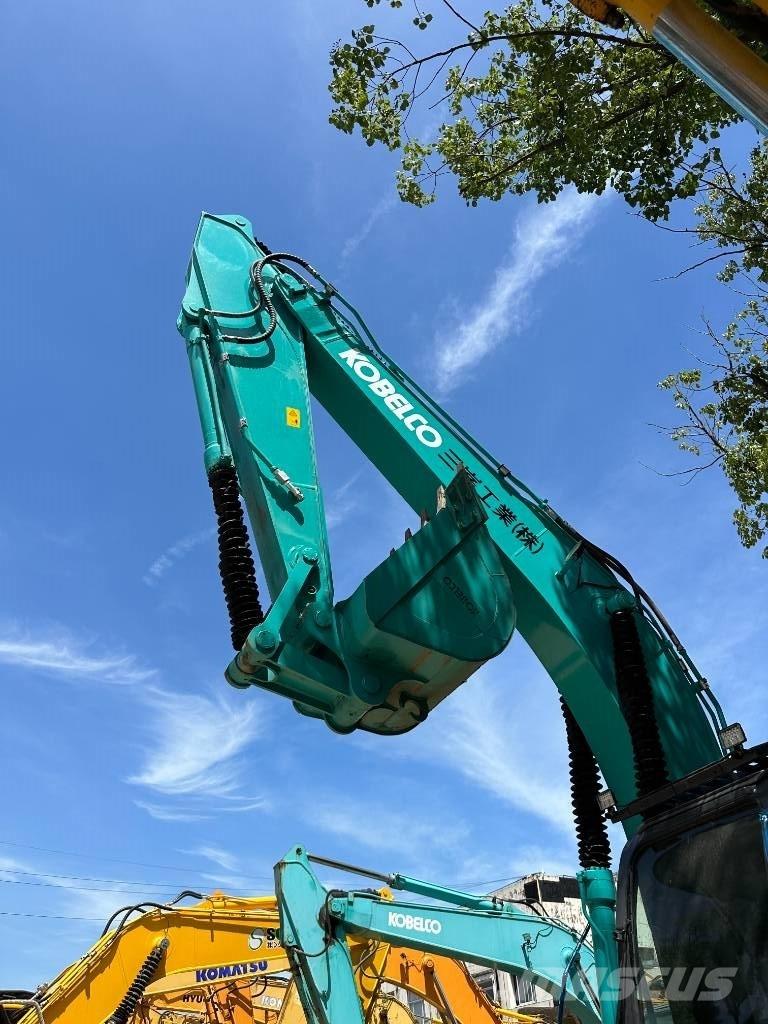 Kobelco SK 200 Escavadoras de rastos