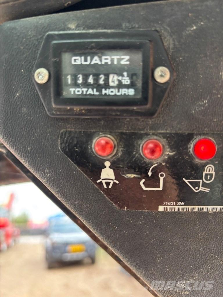 Bobcat S 70 Carregadoras de direcção deslizante