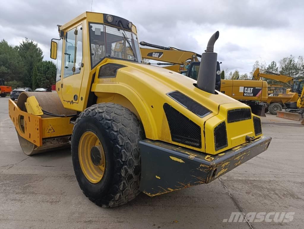 Bomag BW 213 D-4 Cilindros Compactadores monocilíndricos