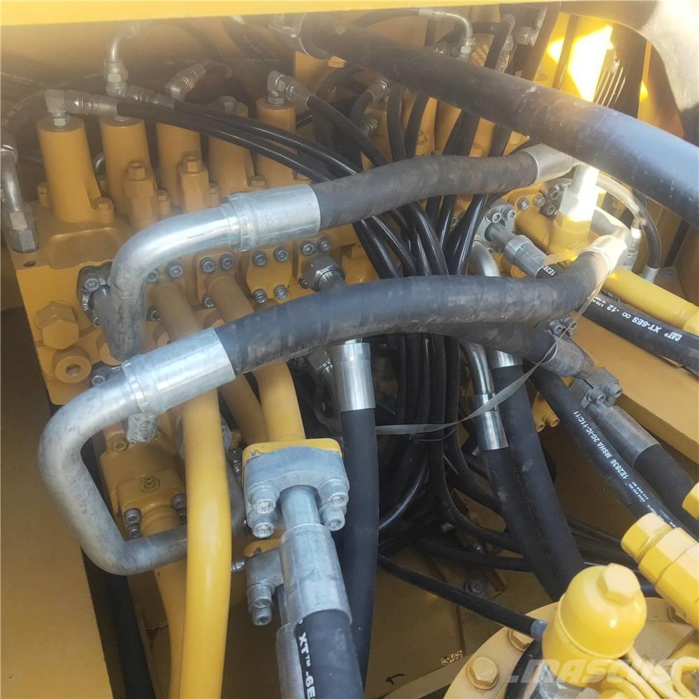 CAT 340D2 Escavadoras de rastos