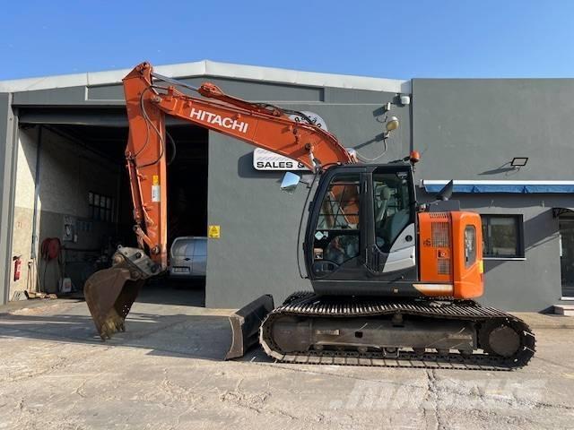 Hitachi ZX 135 US-6 Escavadoras de rastos