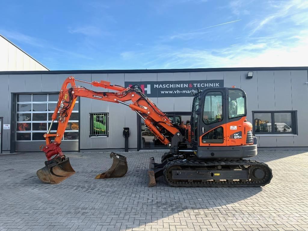 Doosan DX 85 R Escavadoras Midi 7t - 12t