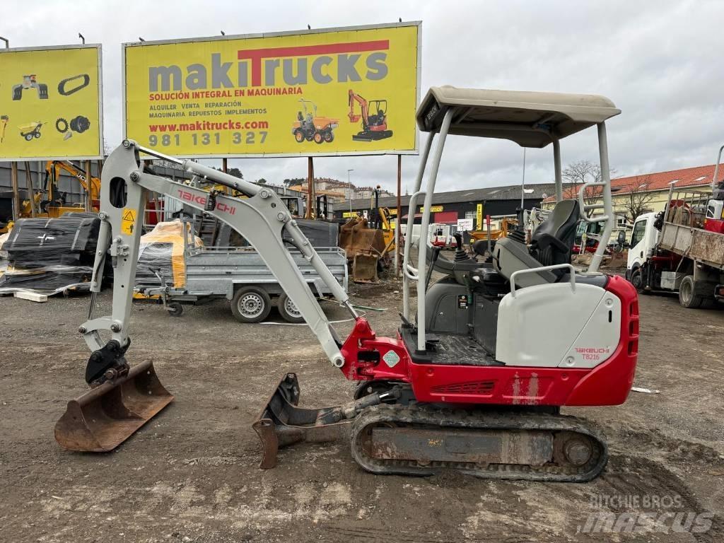 Takeuchi TB 216 Mini Escavadoras <7t